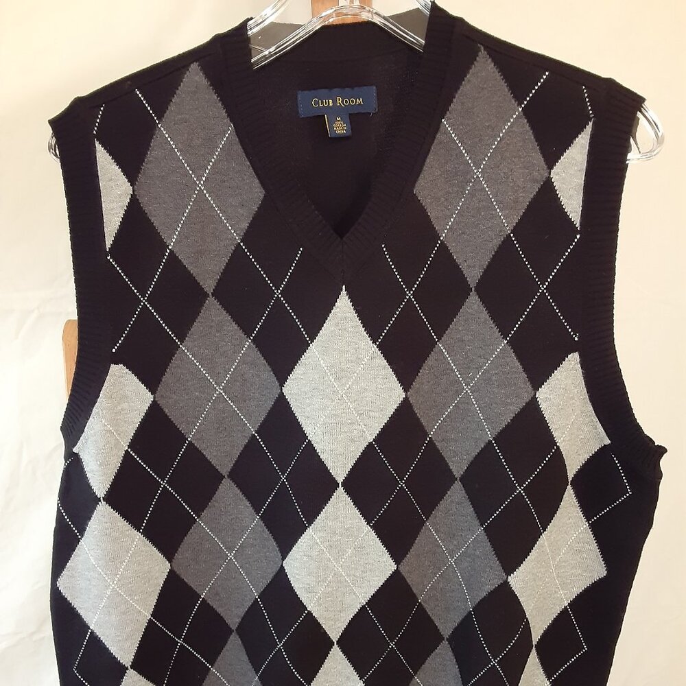 Club Room v-neck sweater